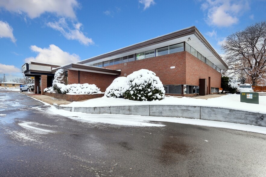 8850 Ralston Rd, Arvada, CO for lease - Building Photo - Image 2 of 8