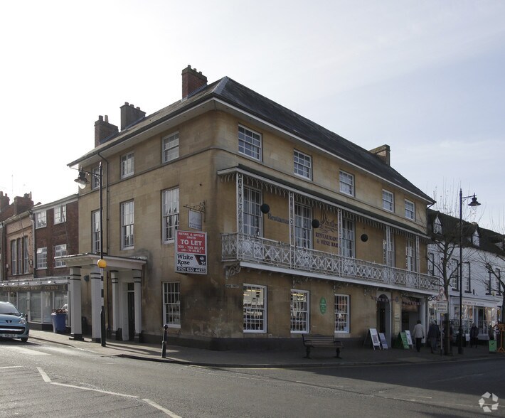 Broad St, Pershore à louer - Photo principale - Image 1 de 4