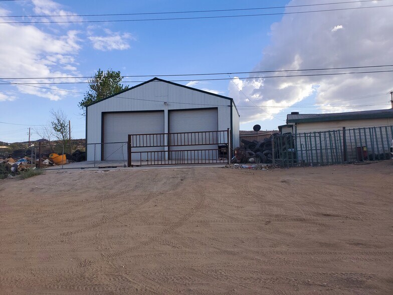 8899 Beekley Rd, Phelan, CA à vendre - Photo du bâtiment - Image 2 de 52