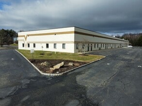 432 Sand Shore Rd, Hackettstown, NJ for lease Interior Photo- Image 1 of 9