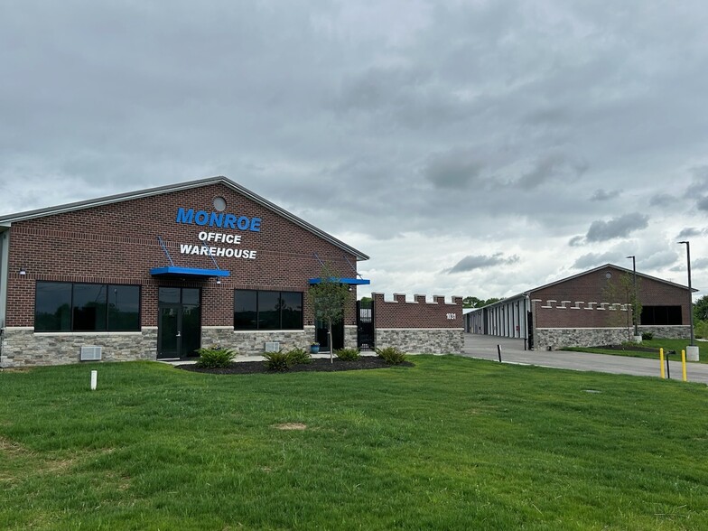 1031 Baker Dr, Monroe, OH for lease - Building Photo - Image 3 of 10