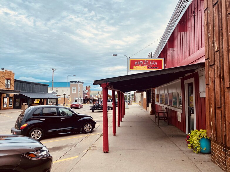 117 S Main St, Chamberlain, SD for sale - Building Photo - Image 2 of 14