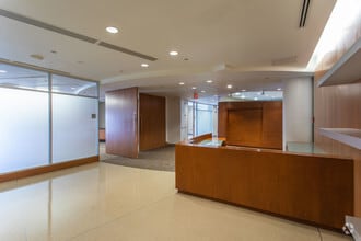 1300 Pennsylvania Ave NW, Washington, DC for lease Interior Photo- Image 2 of 23