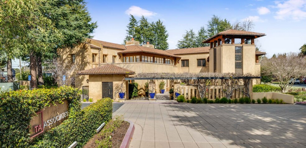 64 Willow Pl, Menlo Park, CA for lease - Building Photo - Image 3 of 6