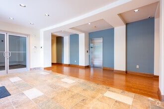 1829 Eastchester Dr, High Point, NC for lease Building Photo- Image 1 of 10