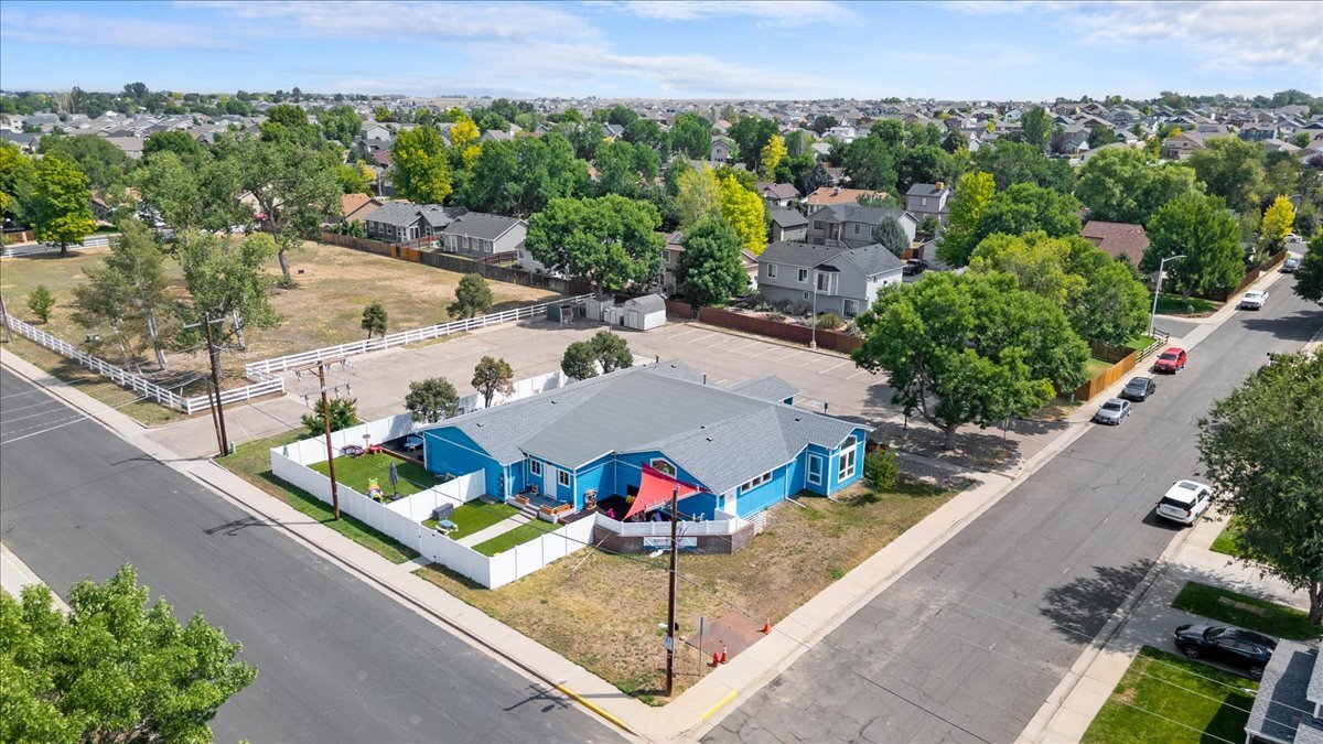 340 Maple St, Frederick, CO à vendre Photo du bâtiment- Image 1 de 103