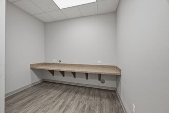 8080 State Highway 121, McKinney, TX à louer Photo intérieure- Image 2 de 12