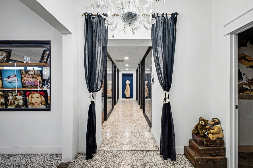 1809 E Indian School Rd, Phoenix, AZ à louer - Photo intérieure - Image 3 de 21