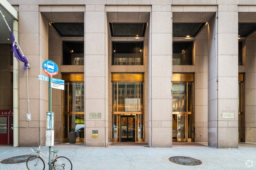 75 Wall St, New York, NY à vendre - Photo du bâtiment - Image 3 de 5
