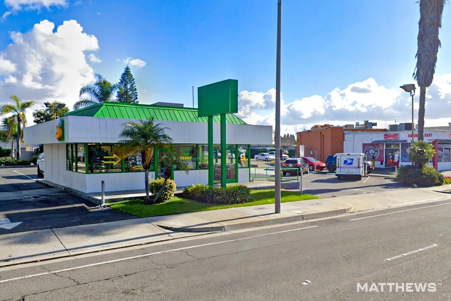 920 S Brookhurst St, Anaheim, CA for lease - Building Photo - Image 1 of 3