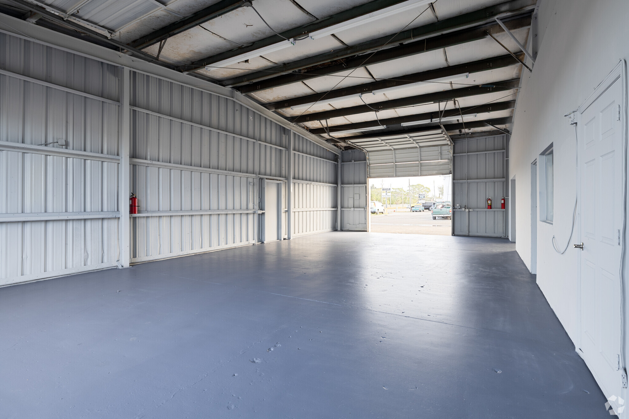 7715-7723 Ellis Rd, West Melbourne, FL à louer Photo intérieure- Image 1 de 4