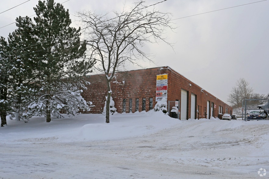 49 McIntyre Pl, Kitchener, ON à vendre - Photo du bâtiment - Image 2 de 2