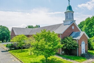 830 Church St, Kings Mountain, NC à louer Photo du bâtiment- Image 1 de 45