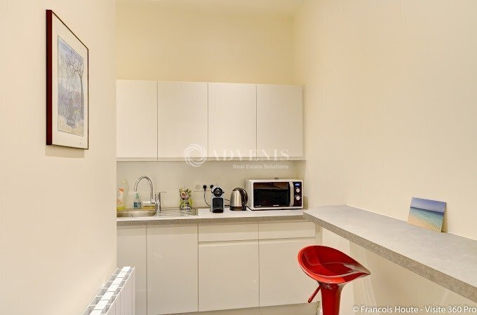 62 Rue Ampère, Paris for lease - Interior Photo - Image 3 of 6