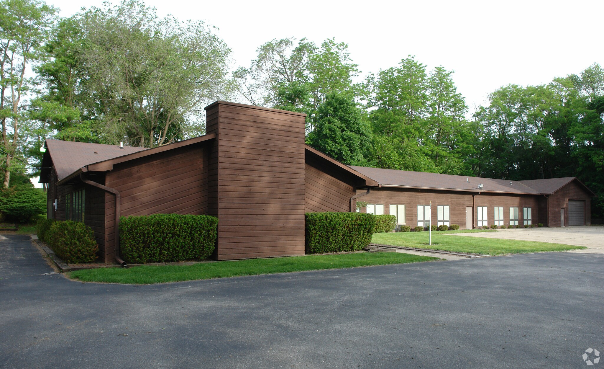 1801 Fuller Rd, West Des Moines, IA à vendre Photo principale- Image 1 de 24