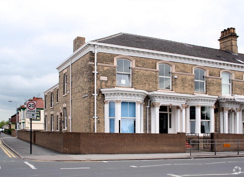 228 Spring Bank, Hull à vendre - Photo principale - Image 1 de 1