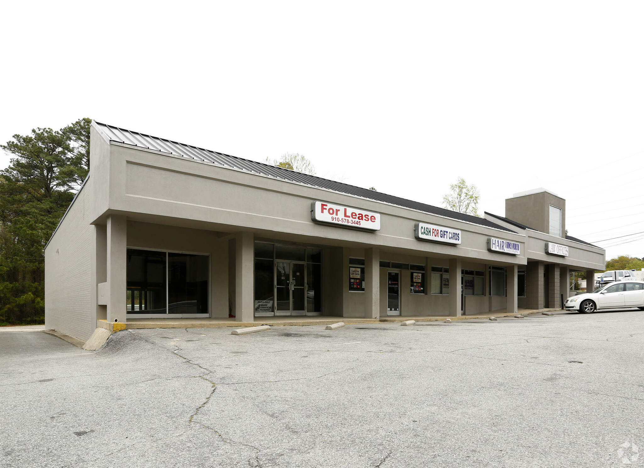 1300-1324 Bragg Blvd, Fayetteville, NC à vendre Photo principale- Image 1 de 1