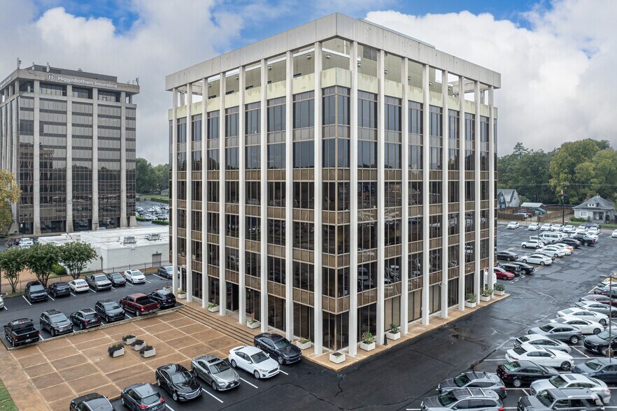 2714 Union Avenue Ext, Memphis, TN à vendre - Photo du bâtiment - Image 1 de 21