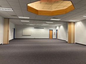 2202-2336 S Park St, Madison, WI à louer Photo intérieure- Image 2 de 2