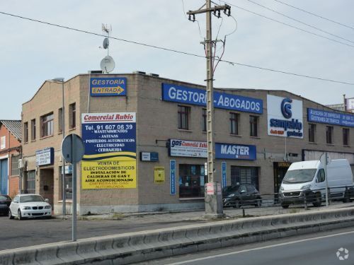 Calle Sierra Nevada, 2, Humanes de Madrid, Madrid à vendre - Photo principale - Image 1 de 12
