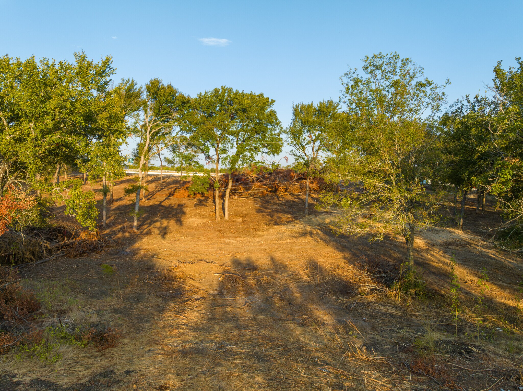 IH 35, West, TX for sale Building Photo- Image 1 of 17