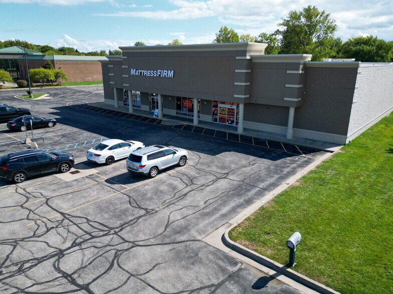 4140 Wilder Rd, Bay City, MI for lease - Building Photo - Image 2 of 5