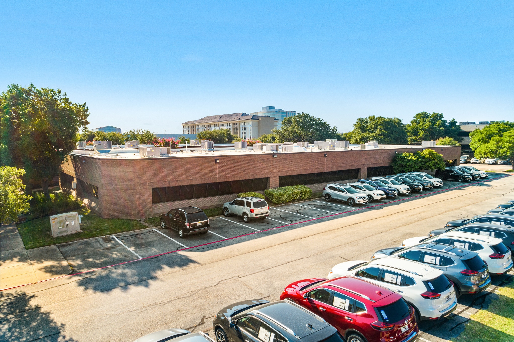 1701-1801 Gateway Blvd, Richardson, TX for lease Primary Photo- Image 1 of 34