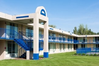 Plus de détails pour 1400 N Lafayette St, Macomb, IL - Services hôteliers à vendre