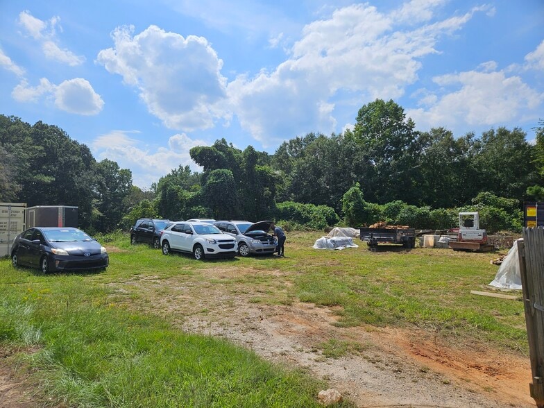 2545 Veterans Memorial Hwy SW, Austell, GA for sale - Building Photo - Image 3 of 3