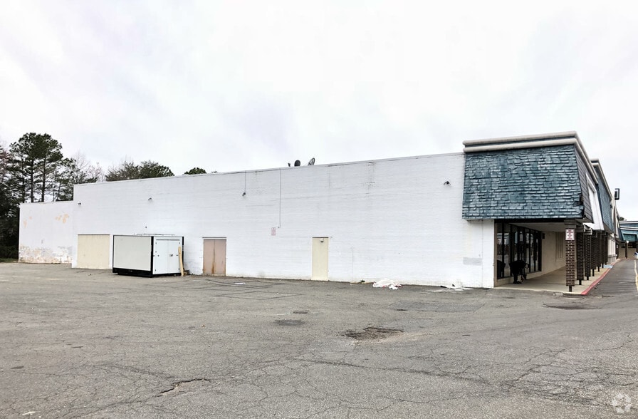 21600 Great Mills Rd, Lexington Park, MD for lease - Building Photo - Image 3 of 15