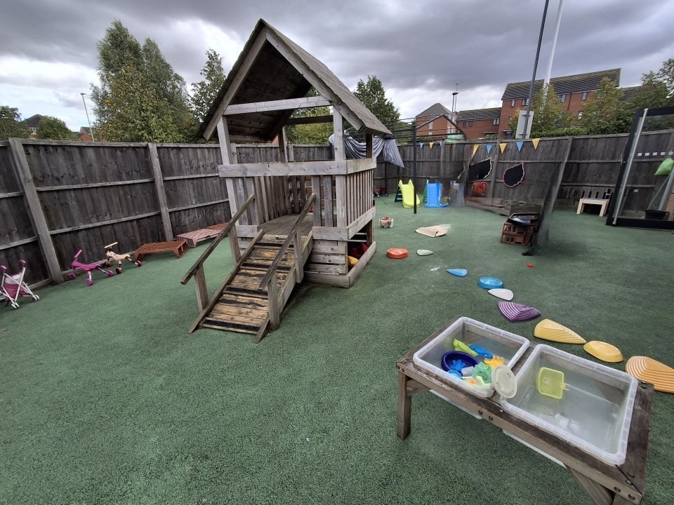 Sandhills Ave, Leicester, LEC LE5 1QN - Unit 208 - - Interior Photo - Image 2 of 3