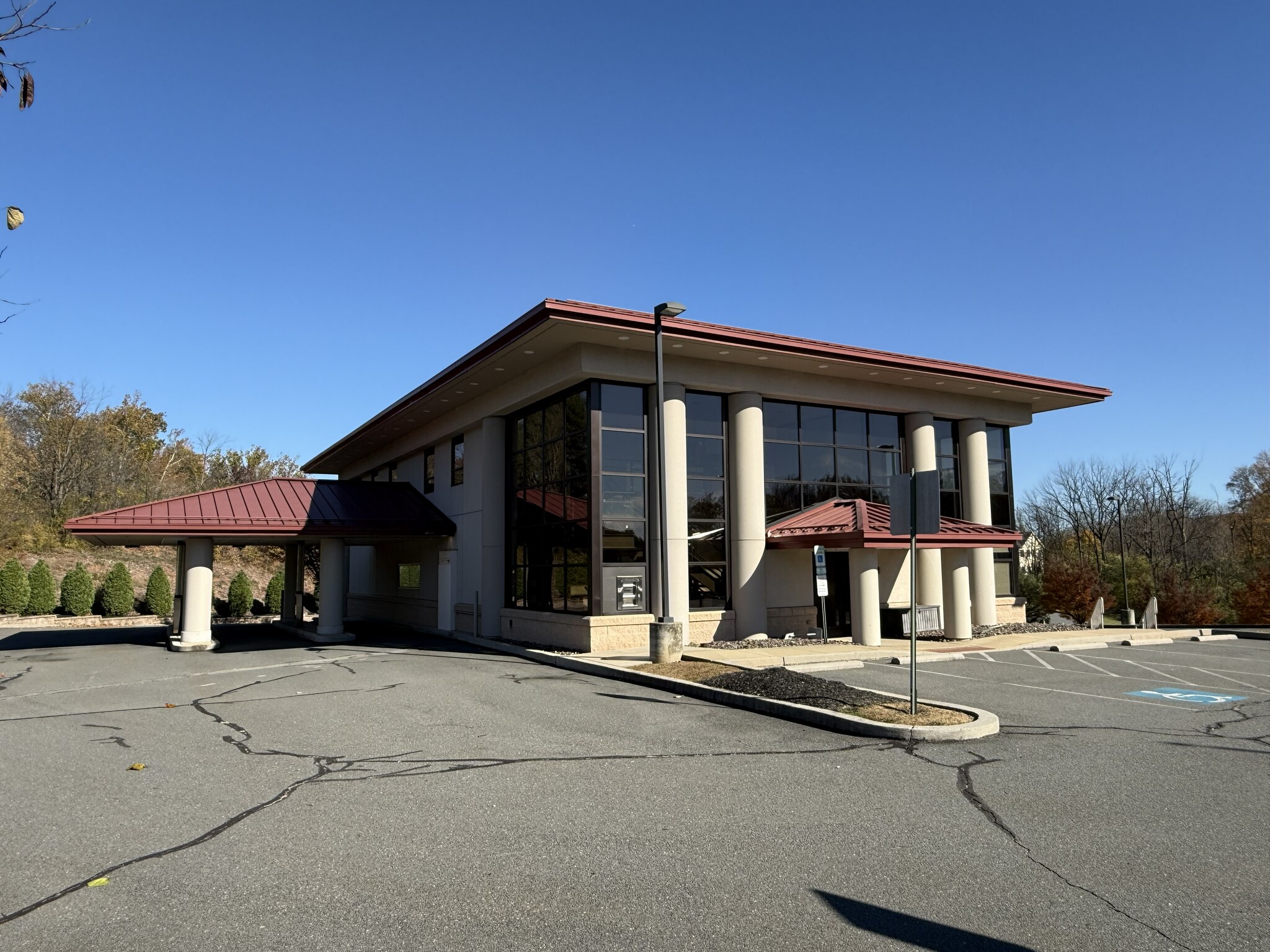 1 Hearthstone Ct, Reading, PA à vendre Photo principale- Image 1 de 3