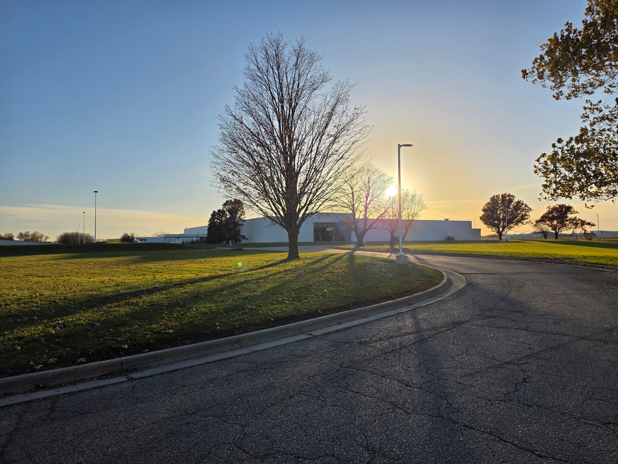 300 Airport Rd, Ames, IA à louer Photo principale- Image 1 de 37
