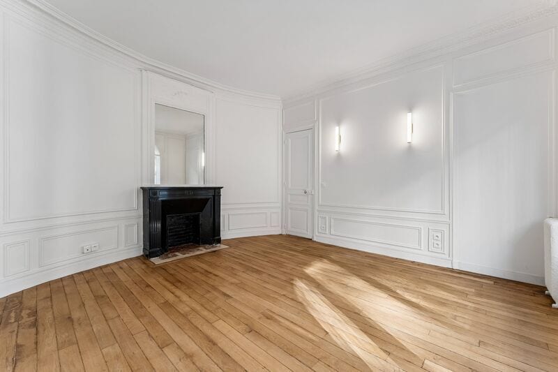 2 Rue Des Colonels Renard, Paris for sale - Interior Photo - Image 2 of 13