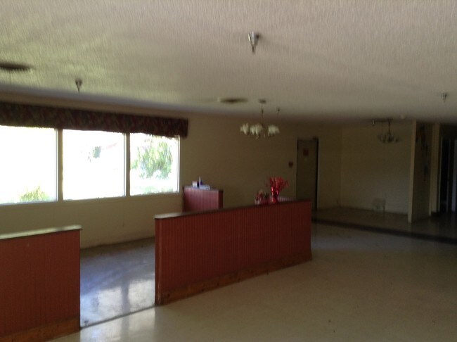 401 W Moss St, Eastland, TX à vendre - Photo intérieure - Image 3 de 9