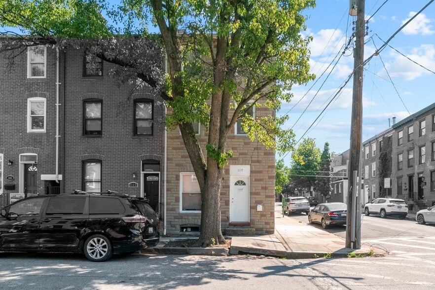 1137 Battery Ave, Baltimore, MD à vendre - Photo du bâtiment - Image 2 de 25