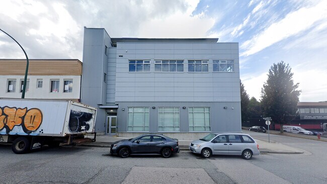 Plus de détails pour 1510 Venables St, Vancouver, BC - Industriel à vendre