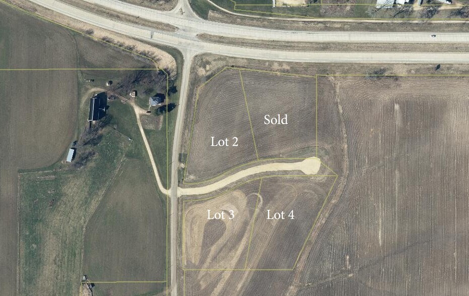 Erbe Rd, Mount Horeb, WI for sale - Building Photo - Image 1 of 2