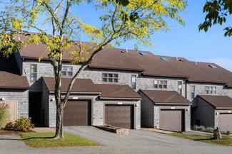 More details for 150 Bay View Dr, Jamestown, RI - Hospitality for Sale