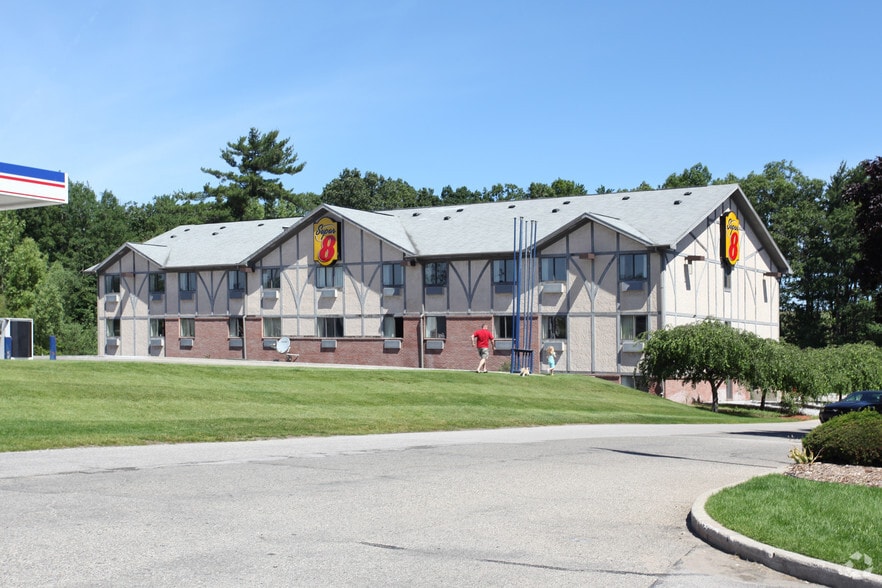 3080 Colby Rd, Whitehall, MI à vendre - Photo du bâtiment - Image 2 de 4