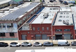Plus de détails pour 273 Russell St, Brooklyn, NY - Industriel à vendre