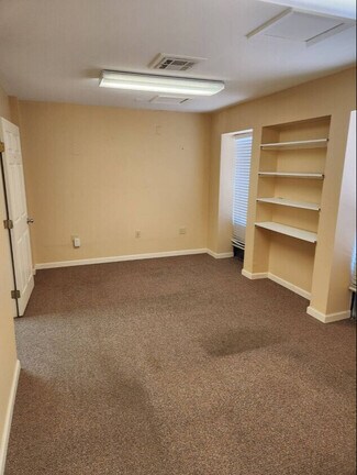 Plus de détails pour 502 Twin Bridges Rd, Alexandria, LA - Bureau à louer