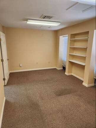 More details for 502 Twin Bridges Rd, Alexandria, LA - Office for Lease