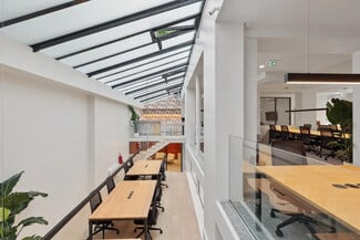 More details for 68 Rue Nollet, Paris - Coworking for Lease