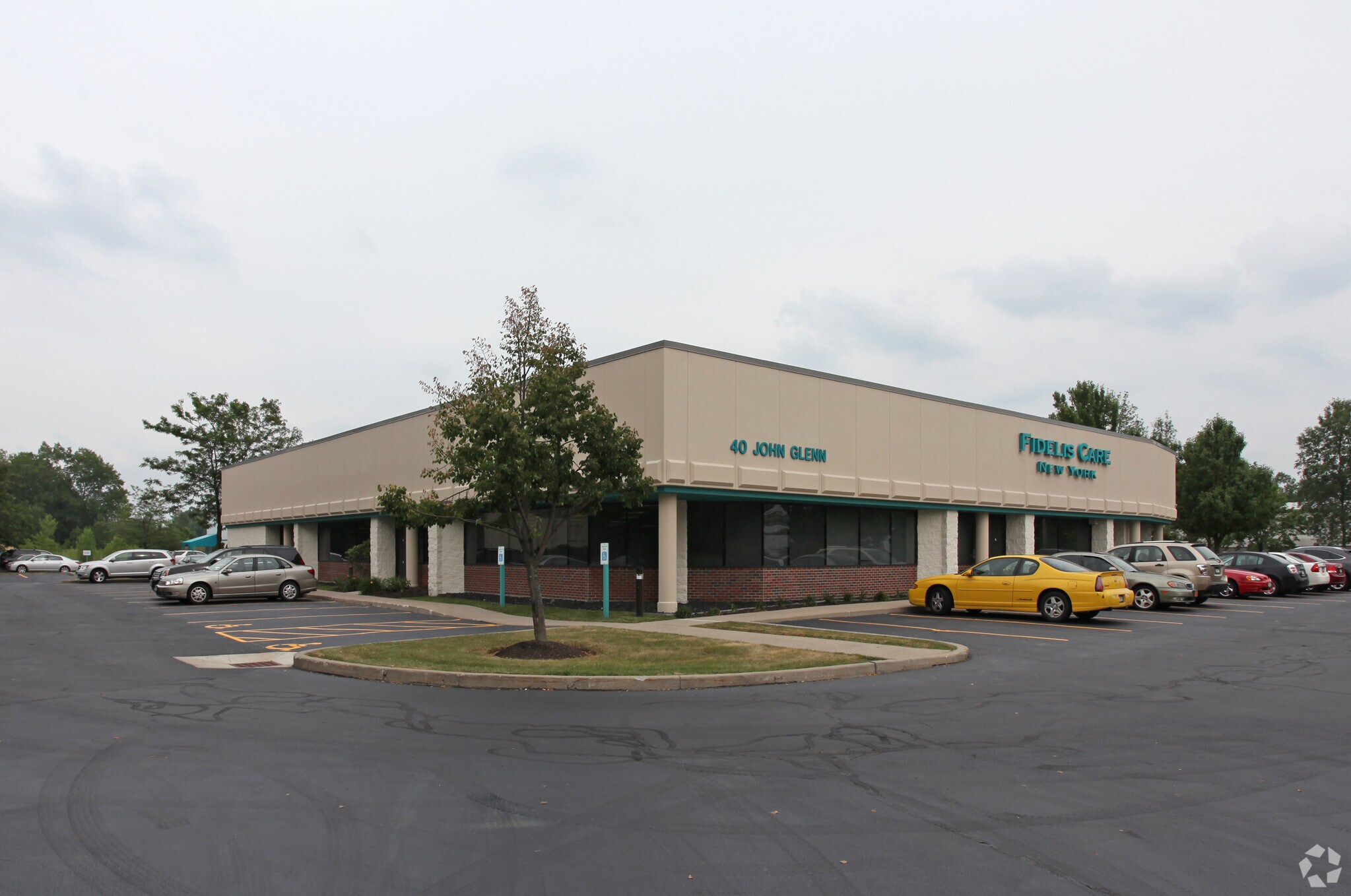 40 John Glenn Dr, Amherst, NY à vendre Photo principale- Image 1 de 4