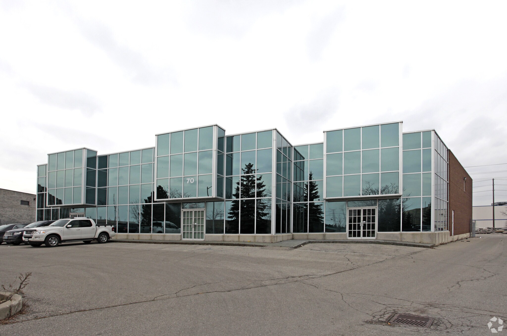 70 Sovereign Ct, Vaughan, ON for sale Primary Photo- Image 1 of 1