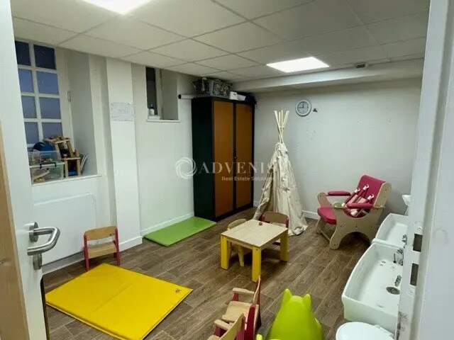 Retail in Bordeaux for sale - Interior Photo - Image 2 of 11