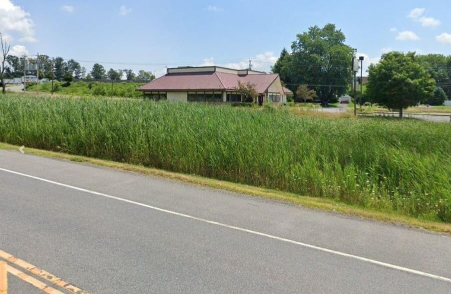 342 S Kingsboro Ave, Gloversville, NY for sale - Primary Photo - Image 1 of 3