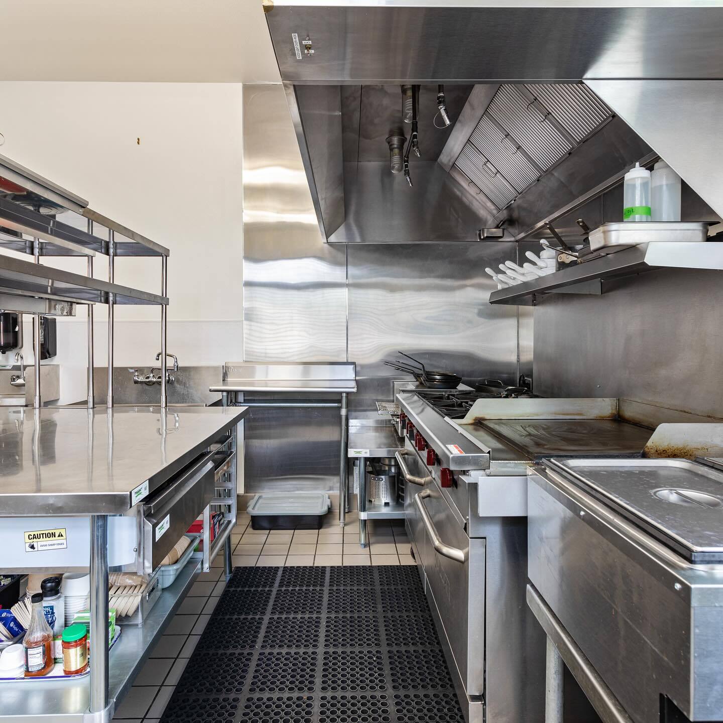 1951 Kensington Ave, Missoula, MT à louer Photo intérieure- Image 1 de 3