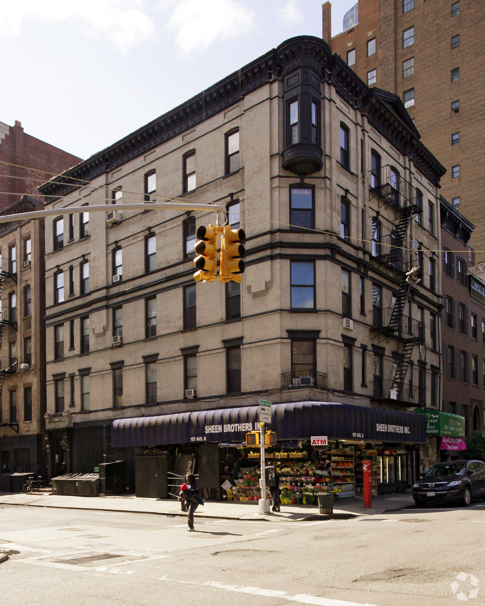 155 Avenue B, New York, NY à vendre Photo principale- Image 1 de 1